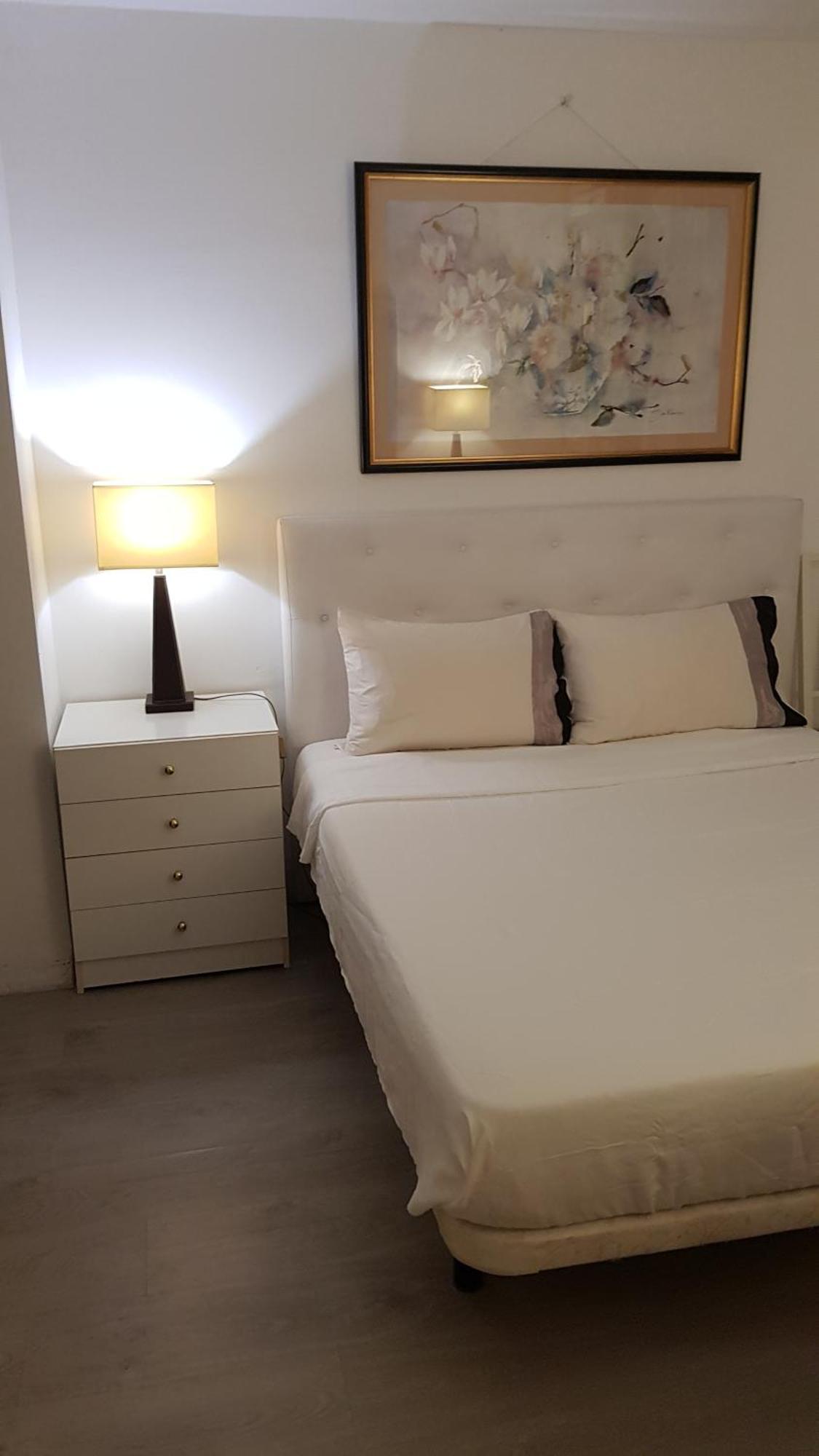 Little Peaceful Retreat Room With Bath, Heating, Terrace, Free Wifi Fridge Easy Parking Marbella Eksteriør billede