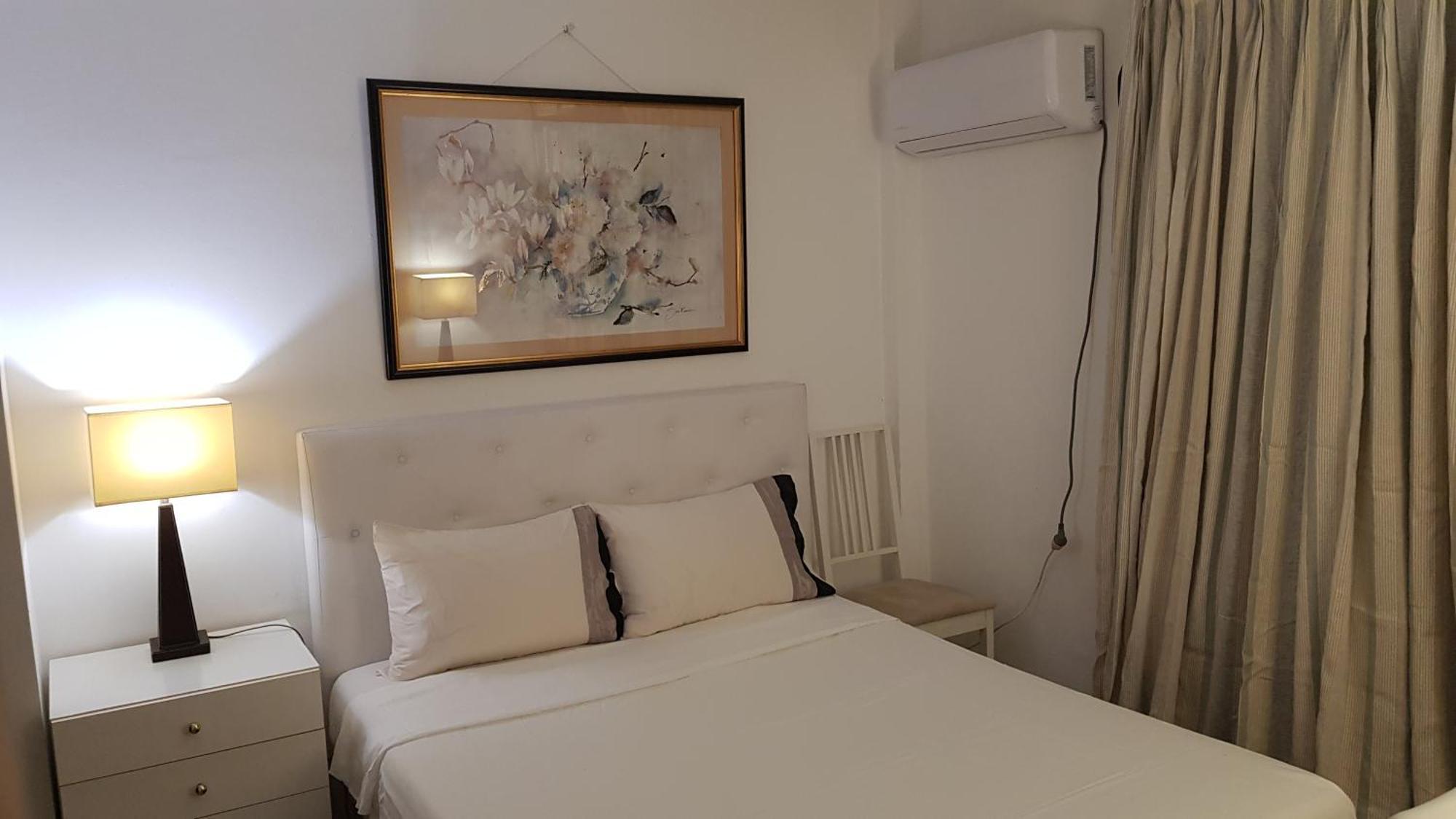 Little Peaceful Retreat Room With Bath, Heating, Terrace, Free Wifi Fridge Easy Parking Marbella Eksteriør billede