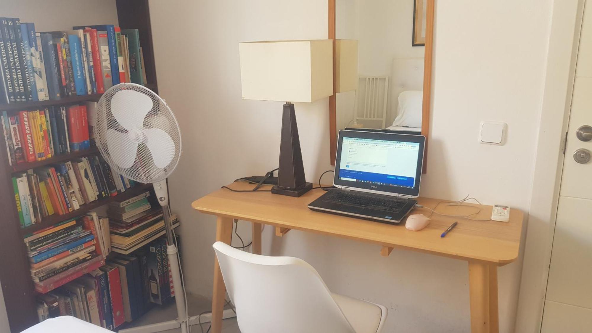 Little Peaceful Retreat Room With Bath, Heating, Terrace, Free Wifi Fridge Easy Parking Marbella Eksteriør billede
