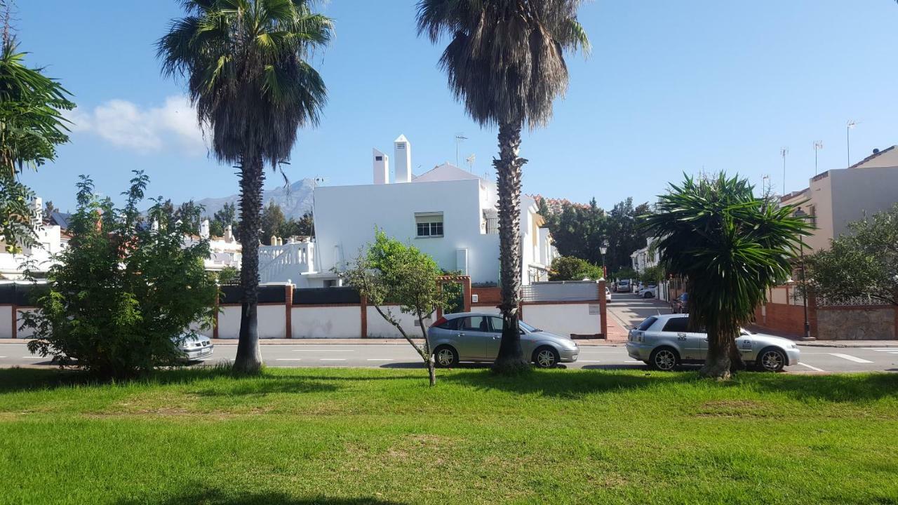 Little Peaceful Retreat Room With Bath, Heating, Terrace, Free Wifi Fridge Easy Parking Marbella Eksteriør billede